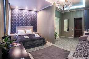 Отель L.O.Y Family Hotel  Днепропетровск